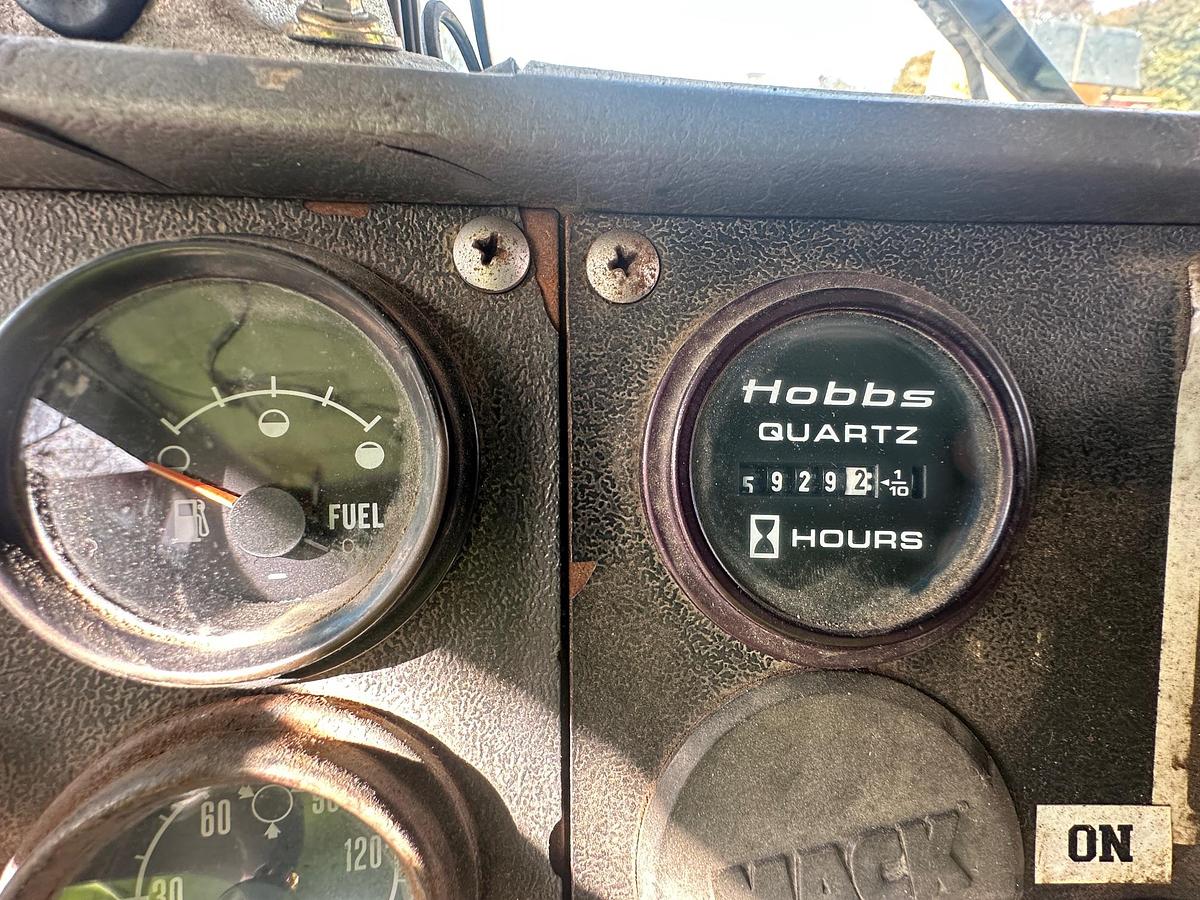 Used 1989 MACK RD600K