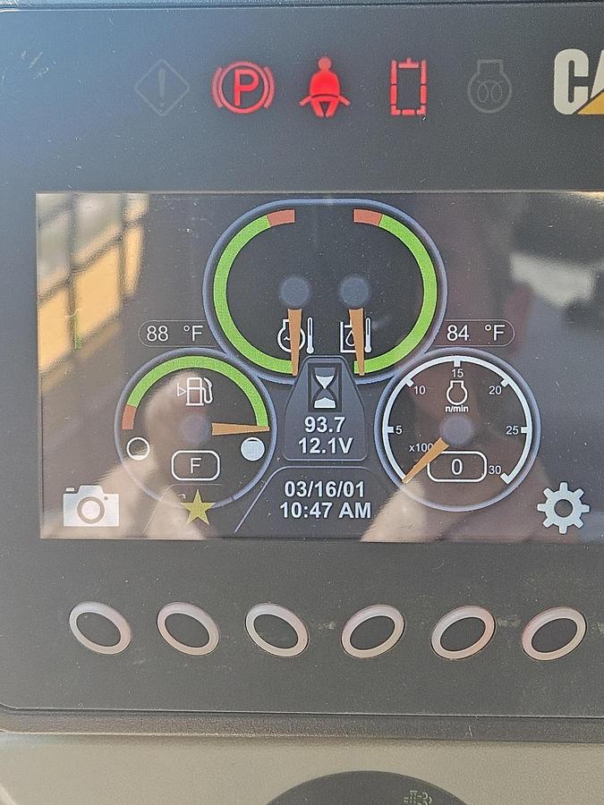Used 2024 CATERPILLAR 242D-3