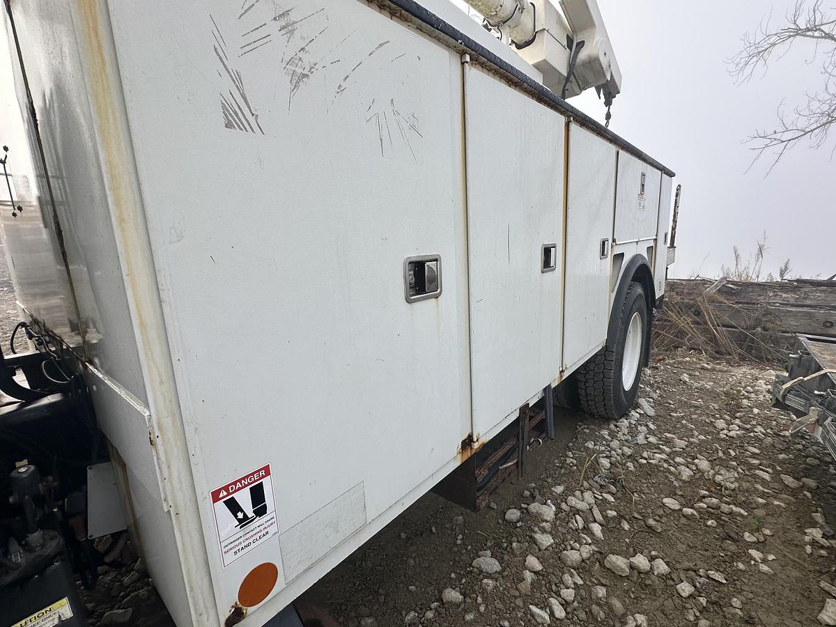 Used 2017 FREIGHTLINER M2 106