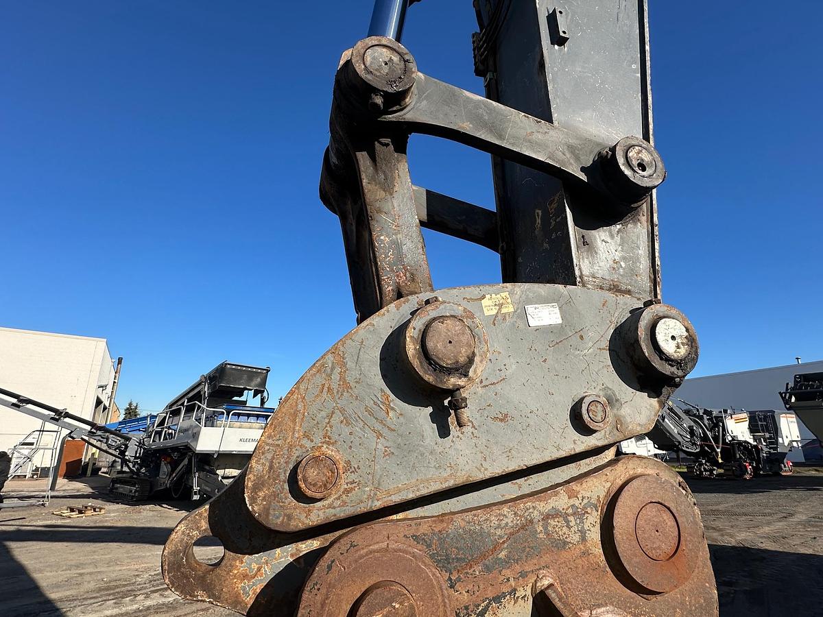 Used 2009 DEERE 450D LC