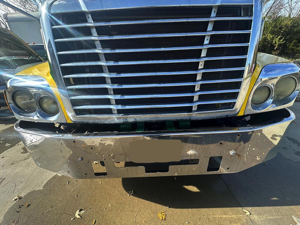 Used 2006 FREIGHTLINER Cascadia