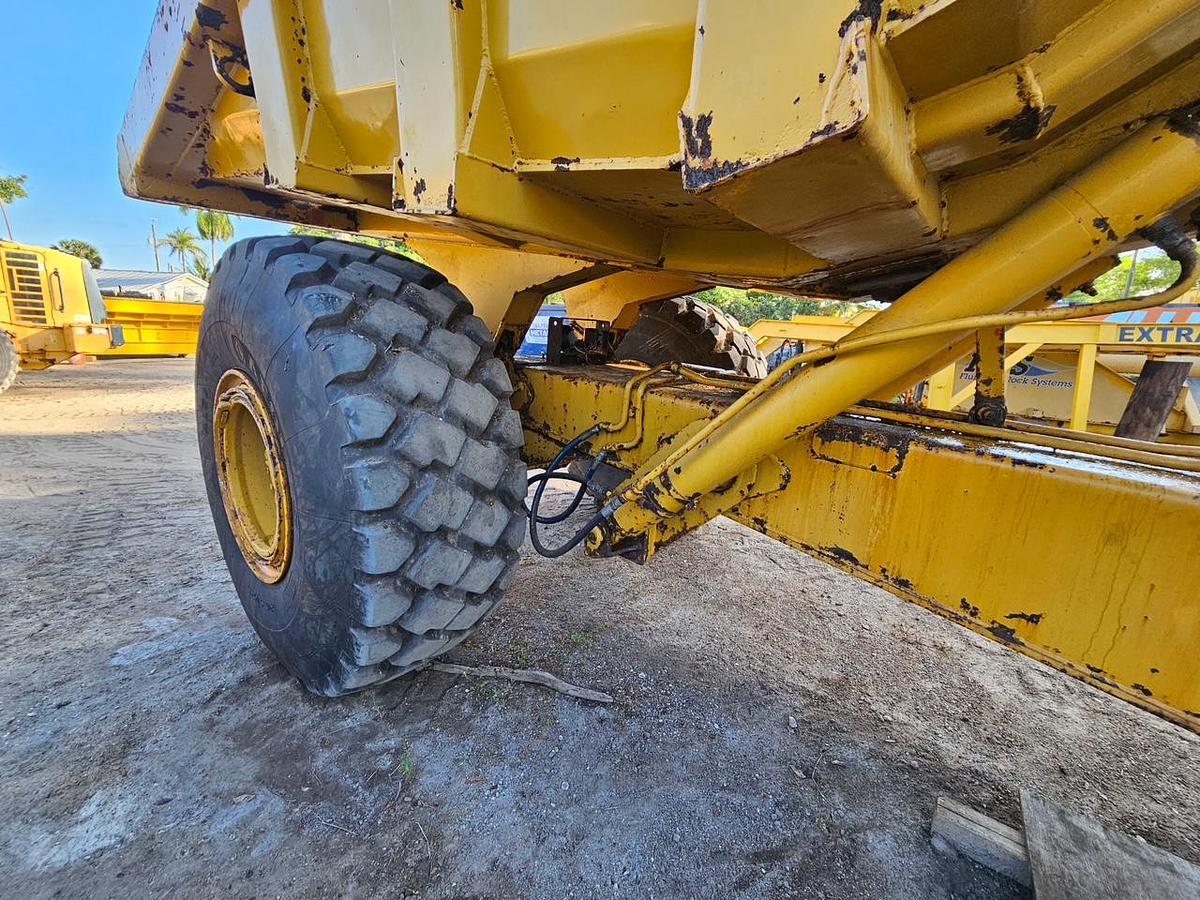 Used 1985 CATERPILLAR D25C