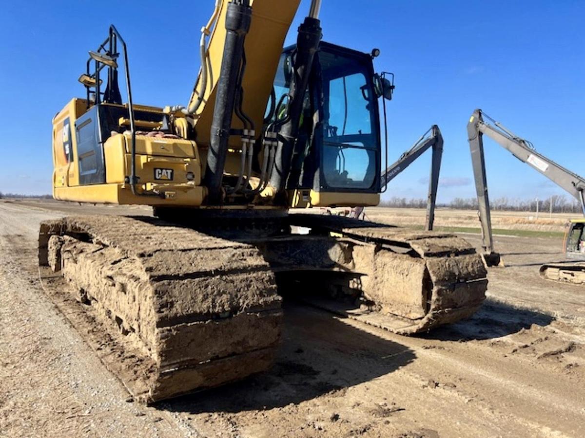 Used 2019 CATERPILLAR 336