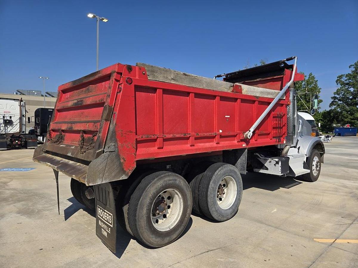 Used 2013 KENWORTH T800