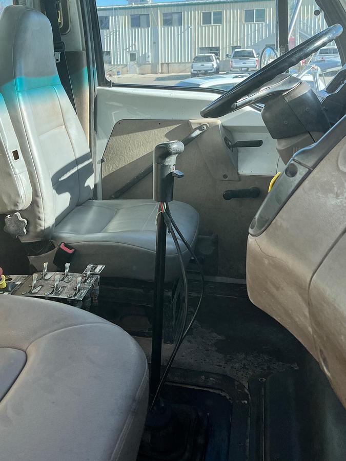 Used 2007 STERLING L7500 Water Truck