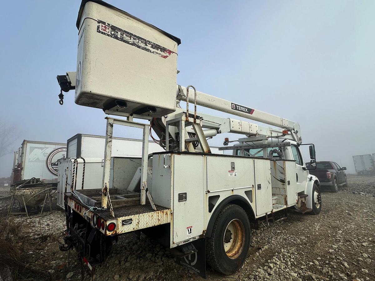 Used 2017 FREIGHTLINER M2 106