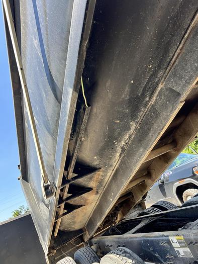 Used 2015 MACK GU713