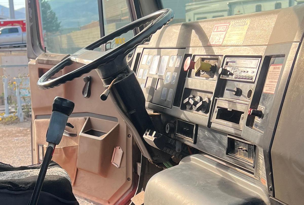 Used 1990 INTERNATIONAL 8300 Eagle