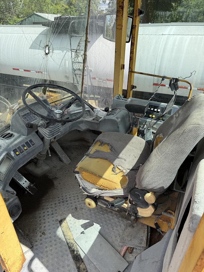 Used 1993 MICHIGAN L150