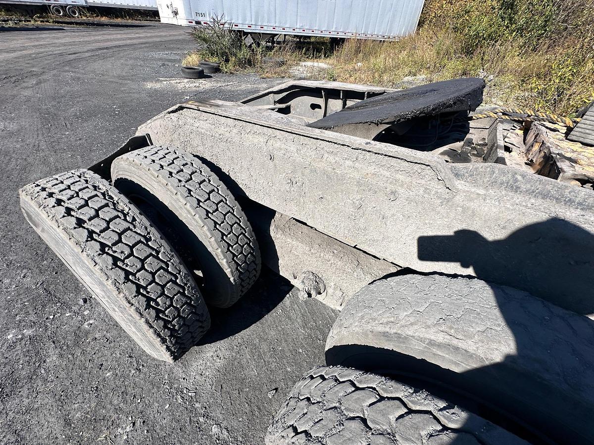 Used 2011 OTTAWA Yard Spotter