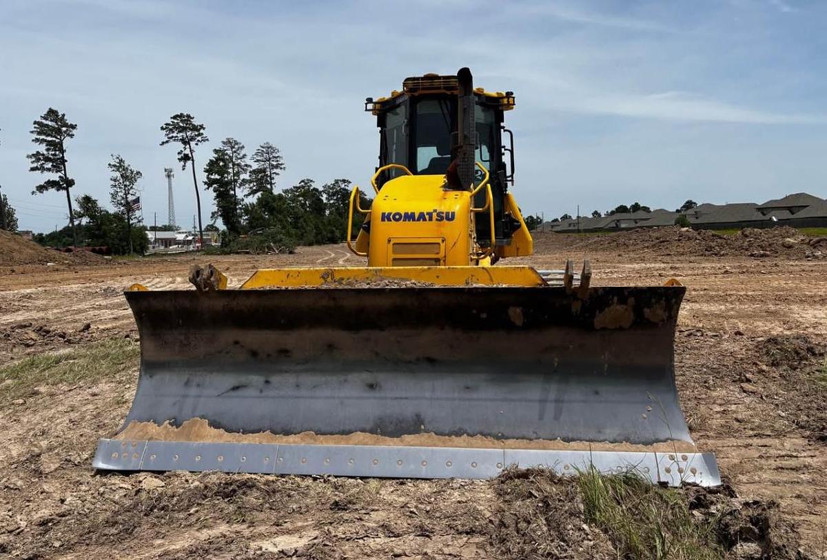 Used 2021 KOMATSU D61PX-24