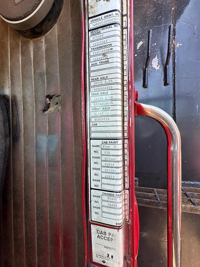 Used 1986 AUTOCAR DK64