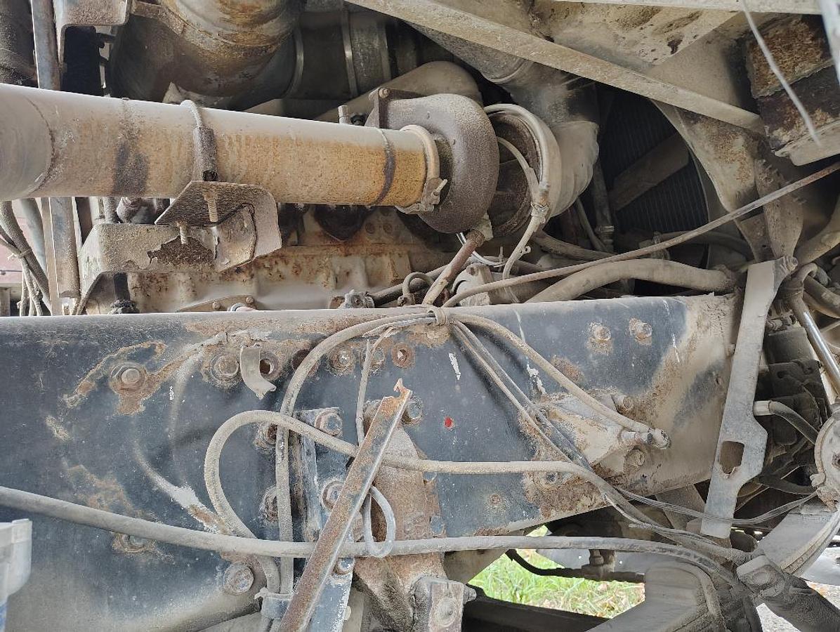 Used 1981 PETERBILT Cabover