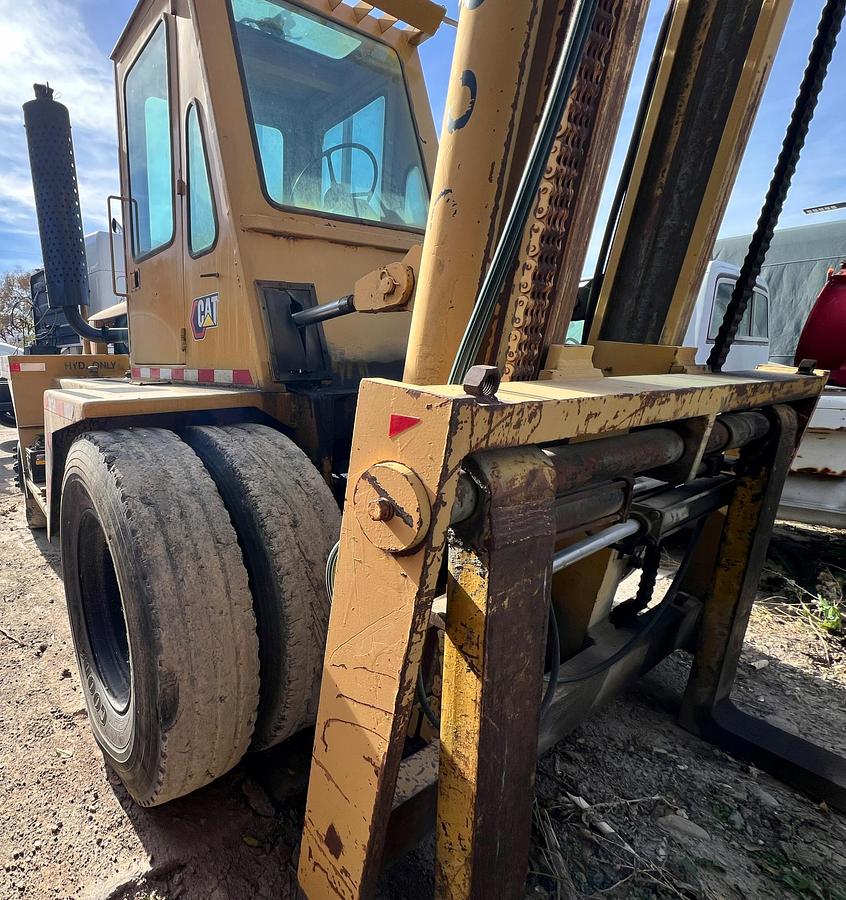 Used 1982 WIGGINS WD228y