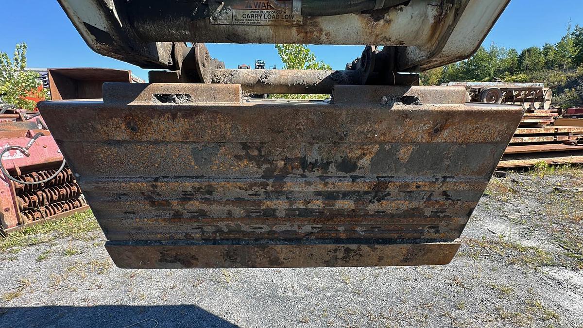 Used 2002 BOBCAT S250