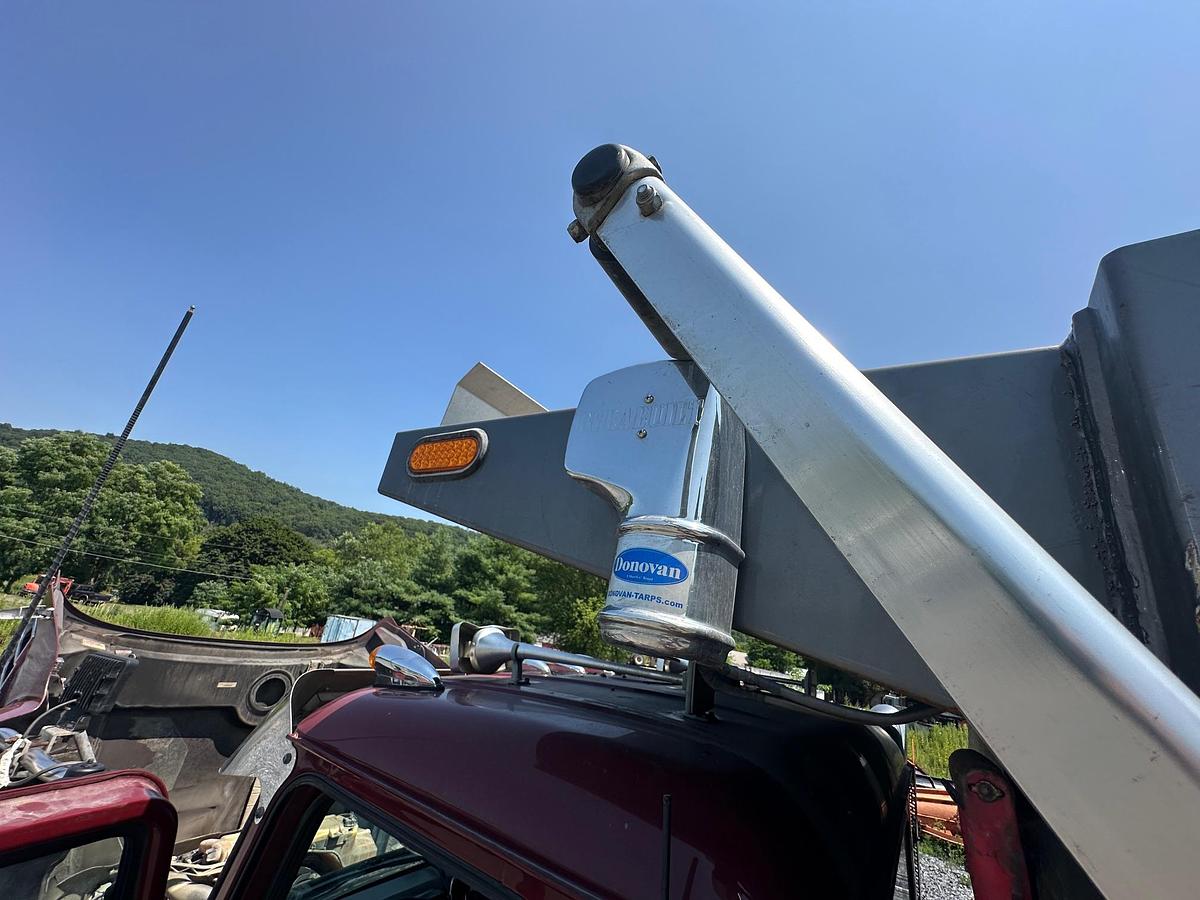 Used 2020 MACK Granite GR64F