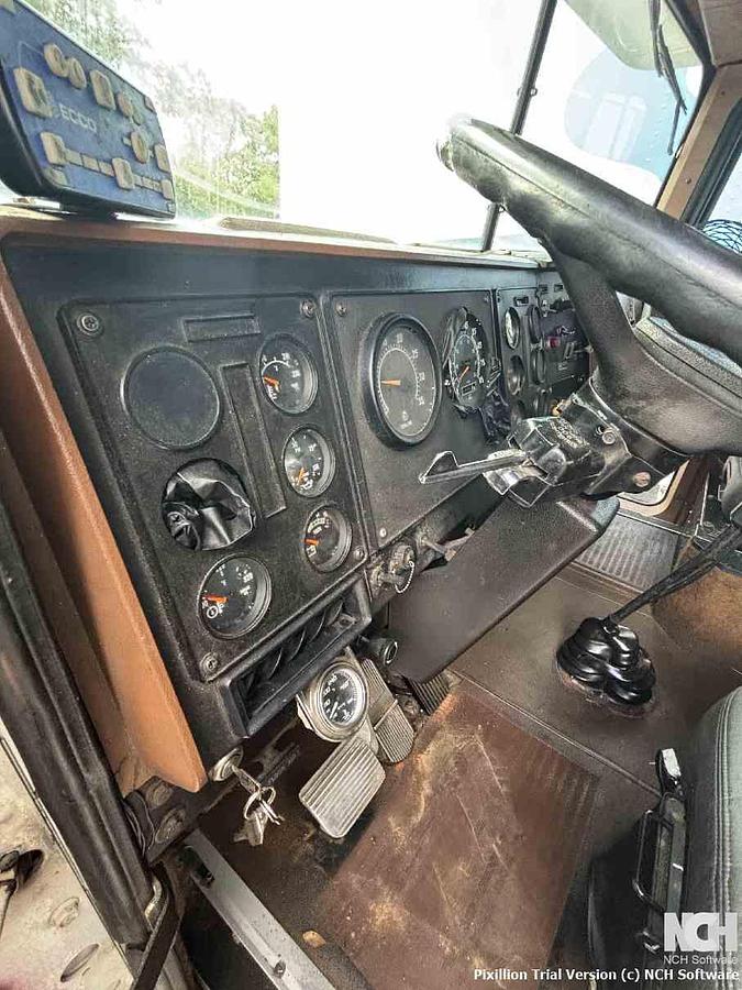 Used INTERNATIONAL 9400