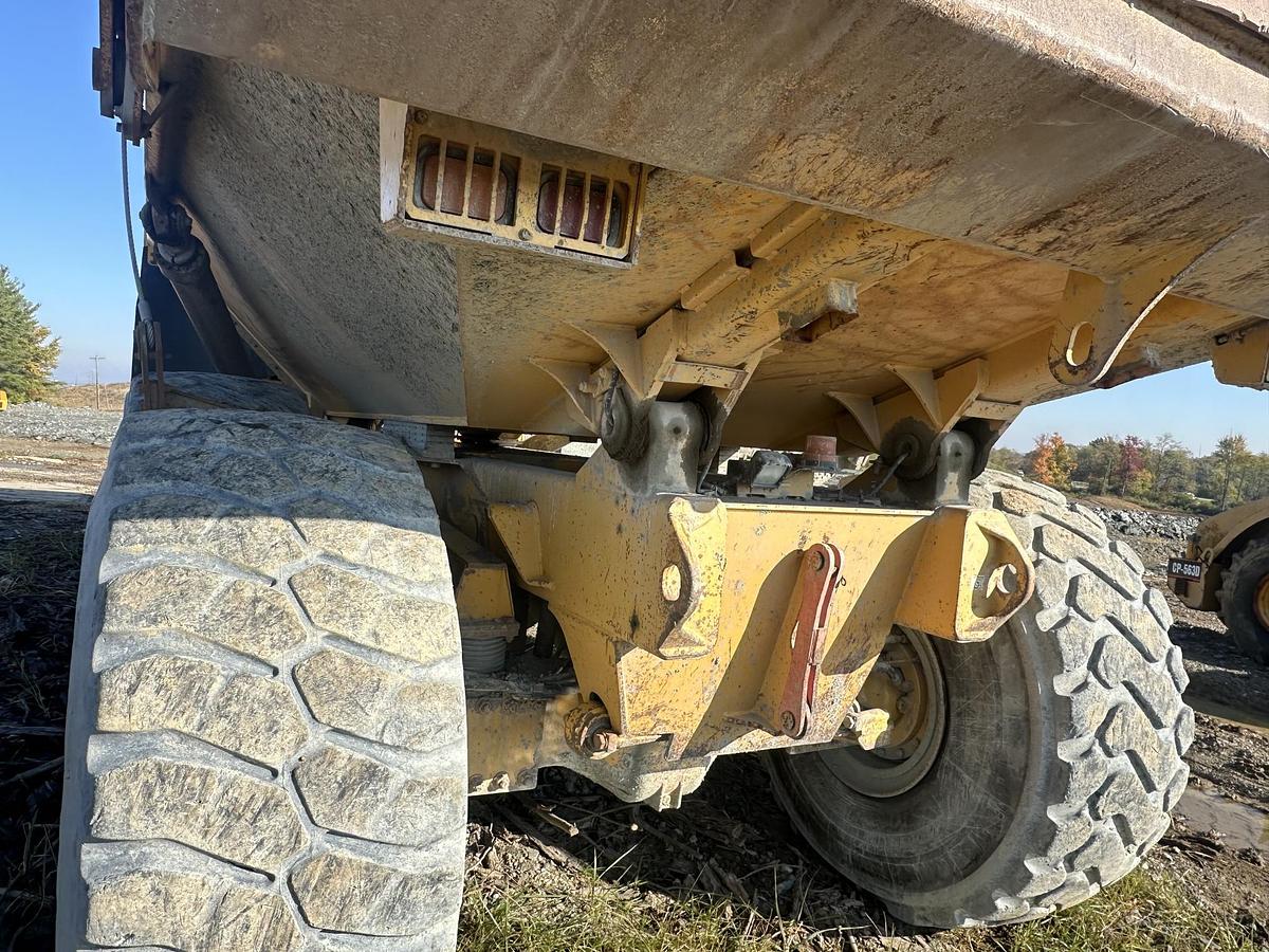 Used 2002 VOLVO A40D