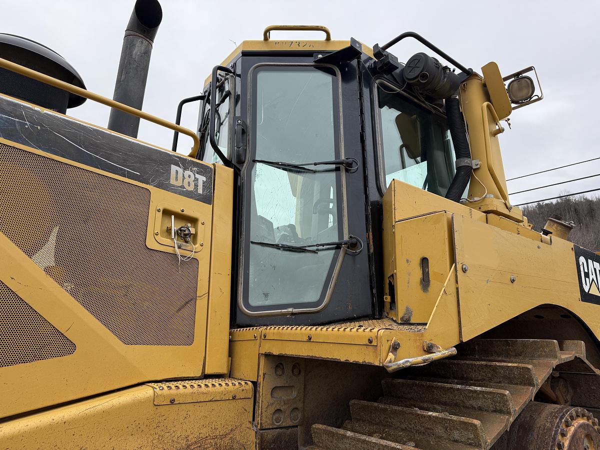 Used 2009 CATERPILLAR D8T