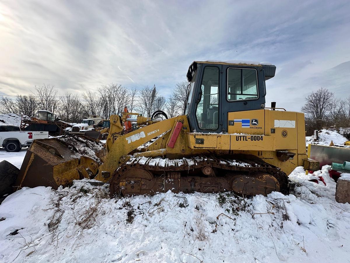 Used 2004 DEERE 755C Series II