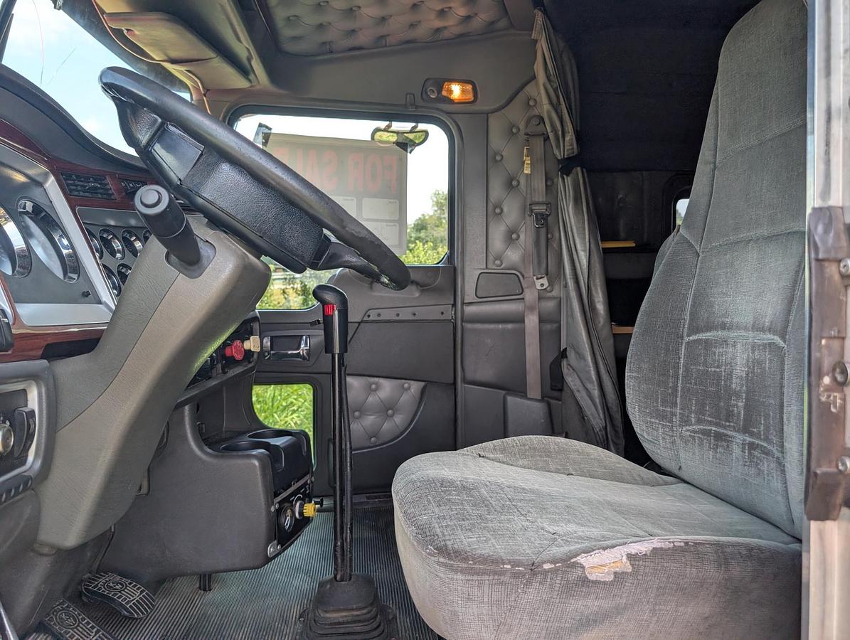 Used 2008 KENWORTH T800