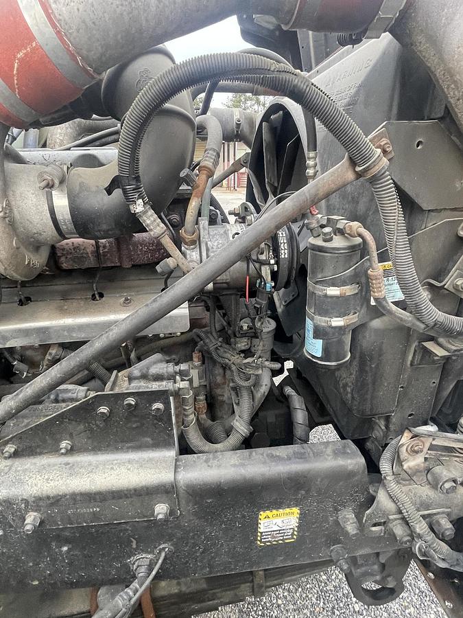 Used 2001 MACK RD688s Roll Off