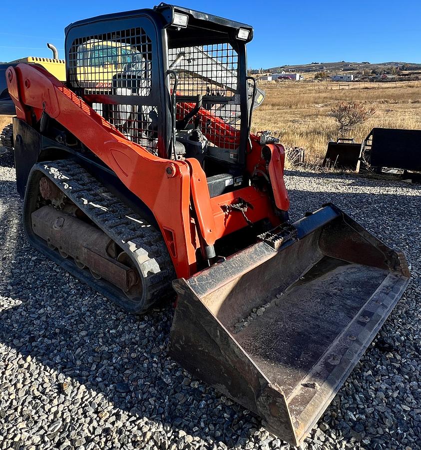 Used 2010 KUBOTA SVL75