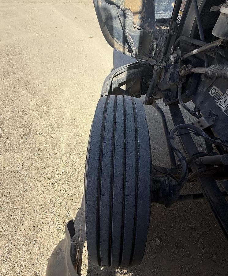 Used 2013 PETERBILT 386