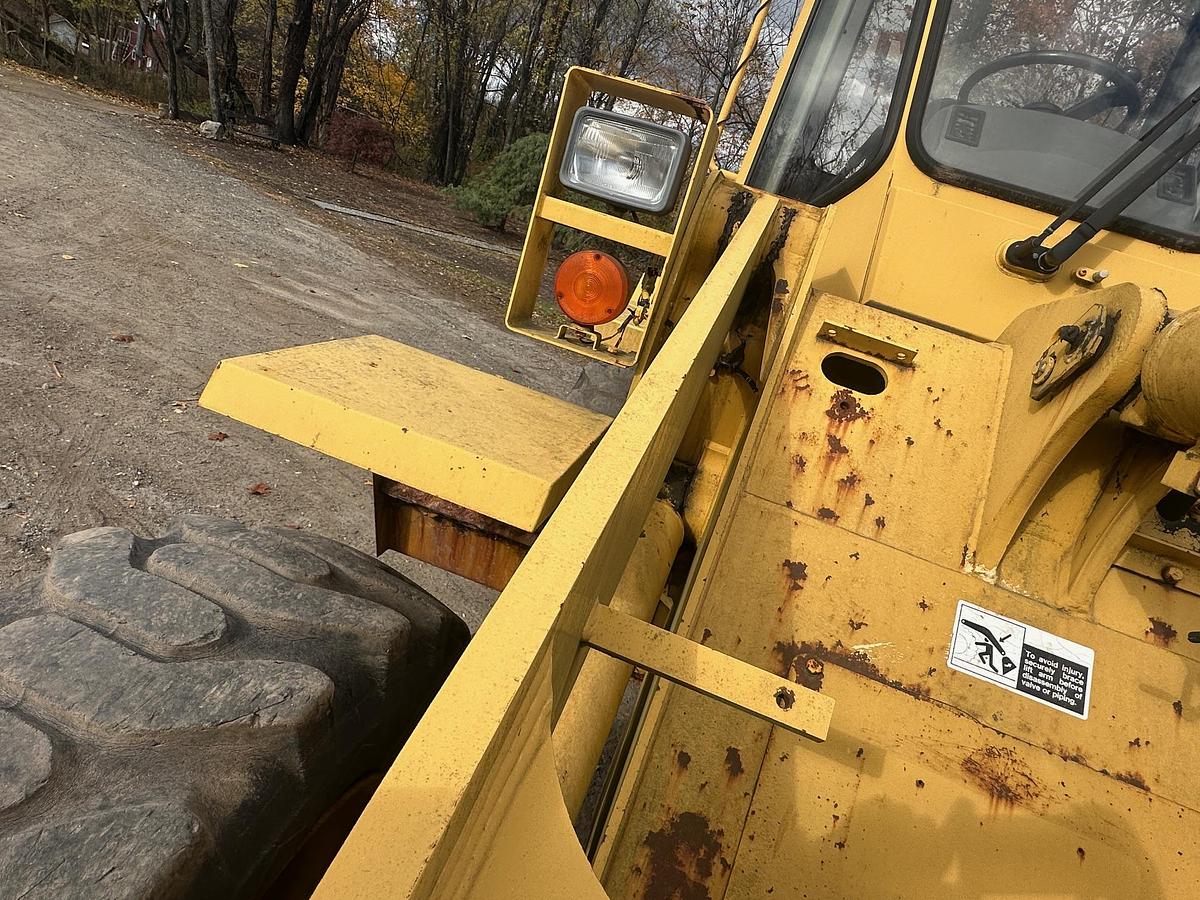 Used 1996 DEERE 444G