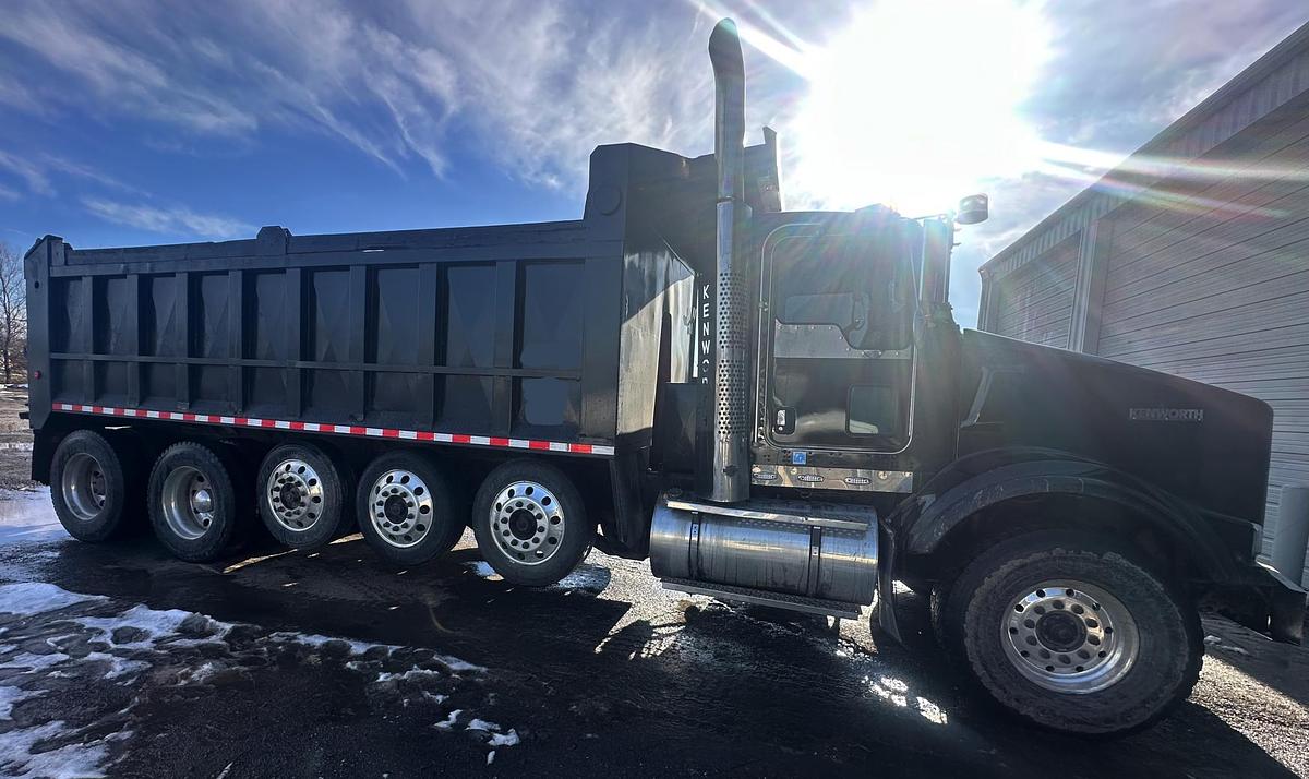 Used 2006 KENWORTH T800