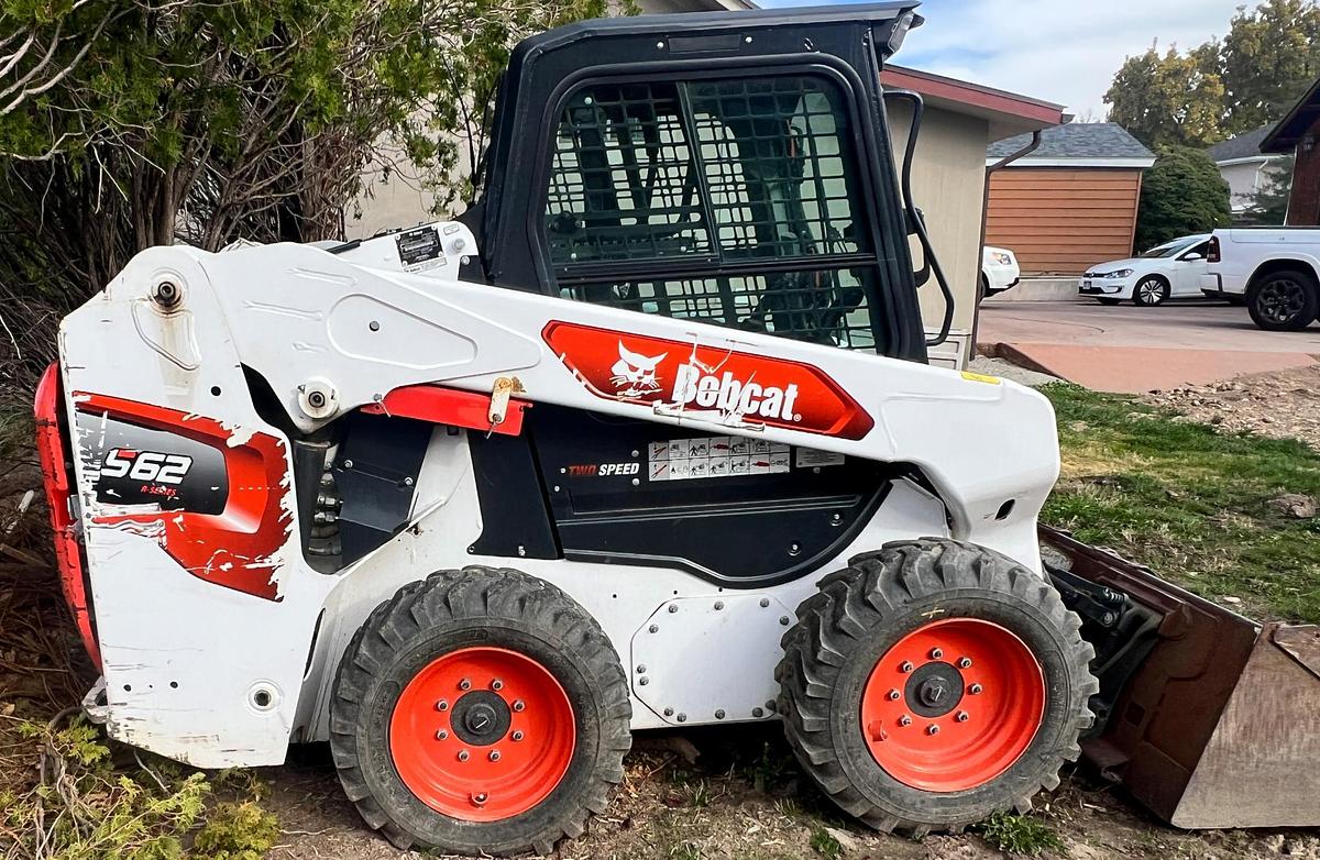 Used 2021 BOBCAT s62