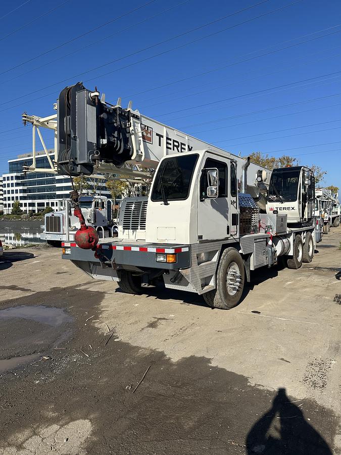 Used 2012 TEREX T 340
