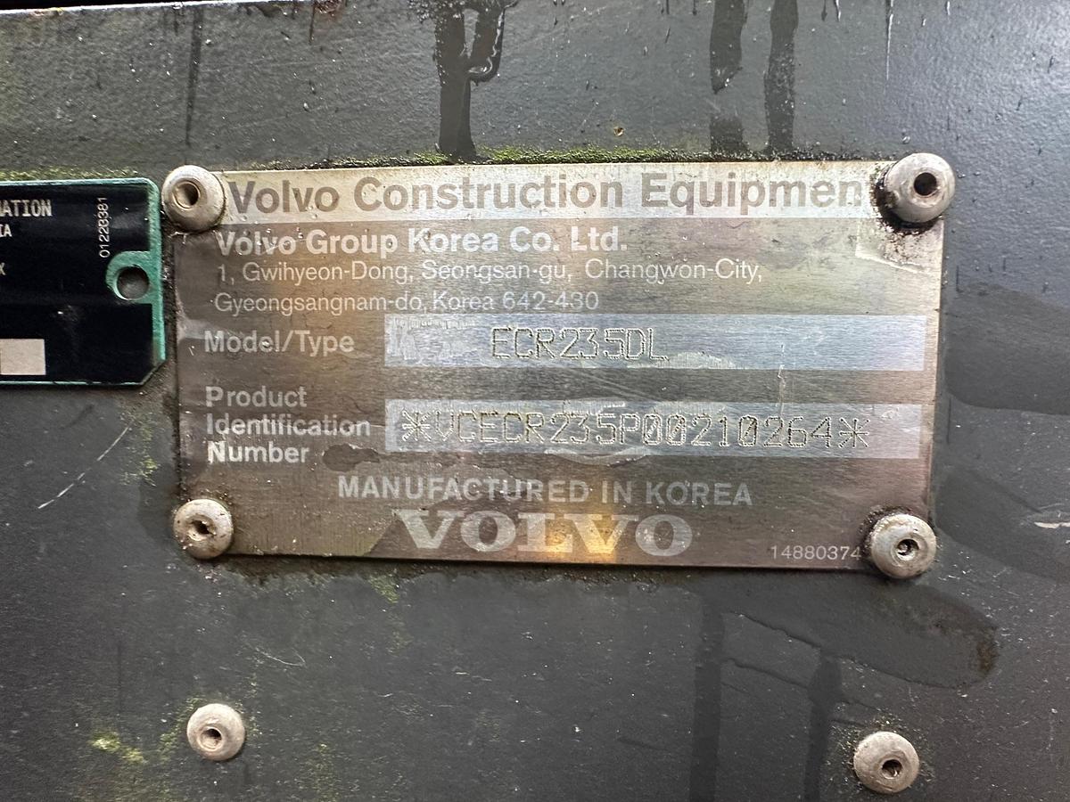 Used 2013 VOLVO ECR235DL