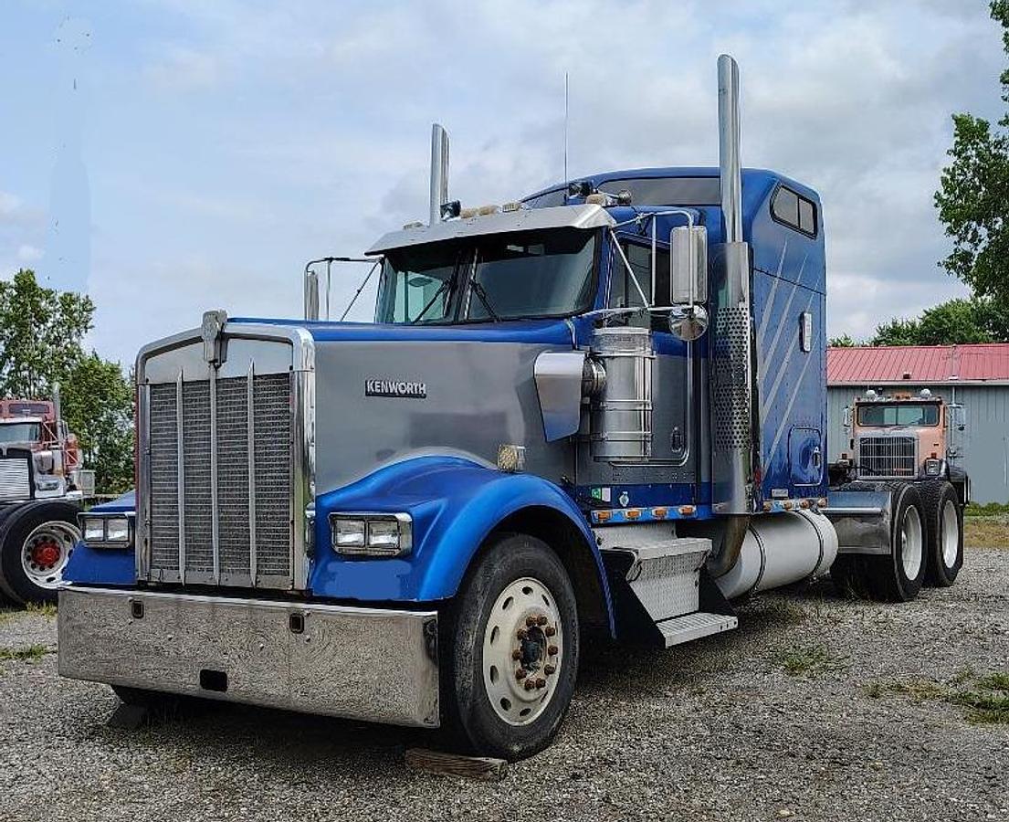 Used 1999 KENWORTH W900L