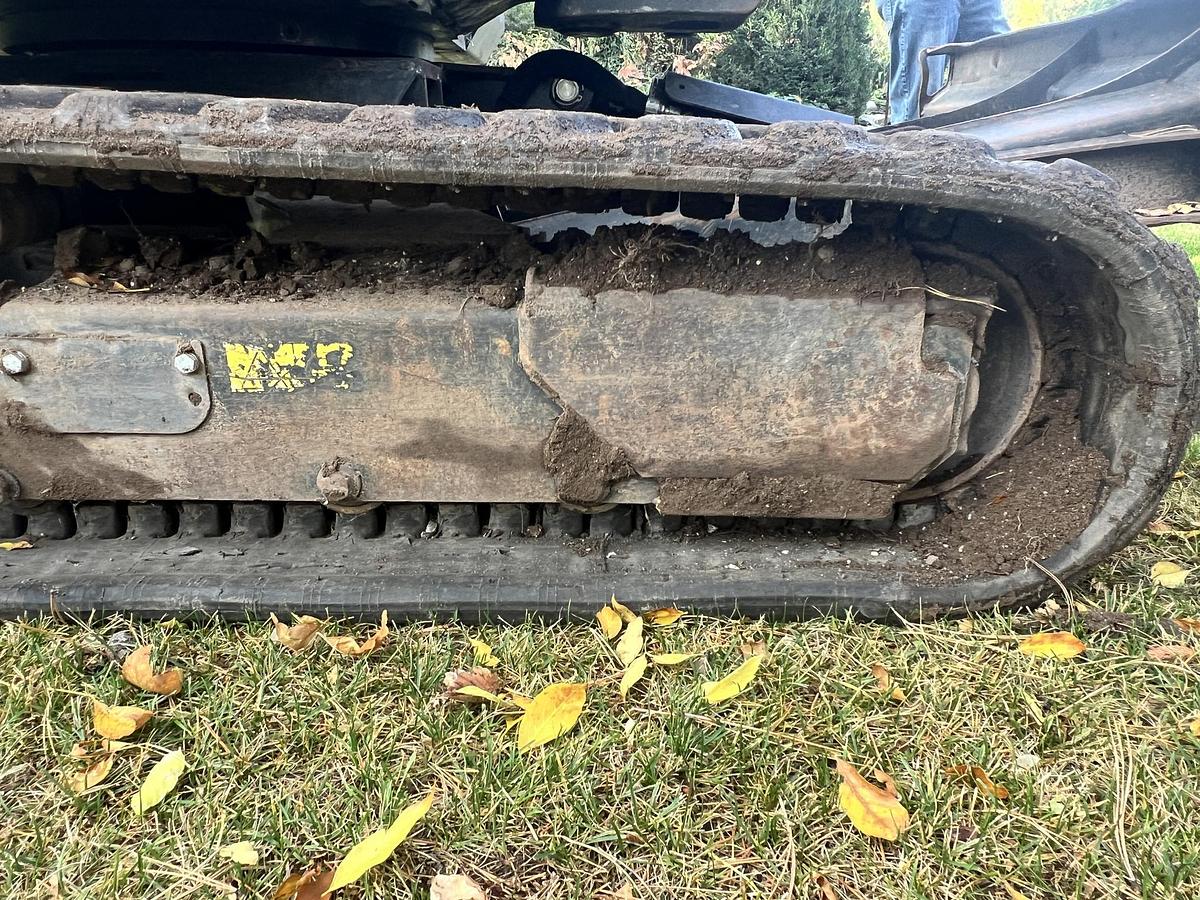 Used 2015 BOBCAT e42