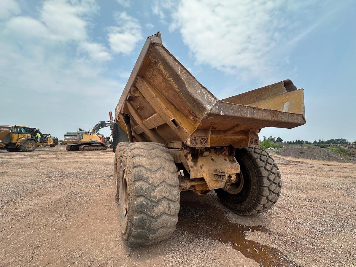 Used 2003 DEERE 400D