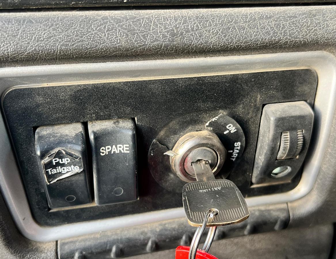 Used 2013 KENWORTH t800