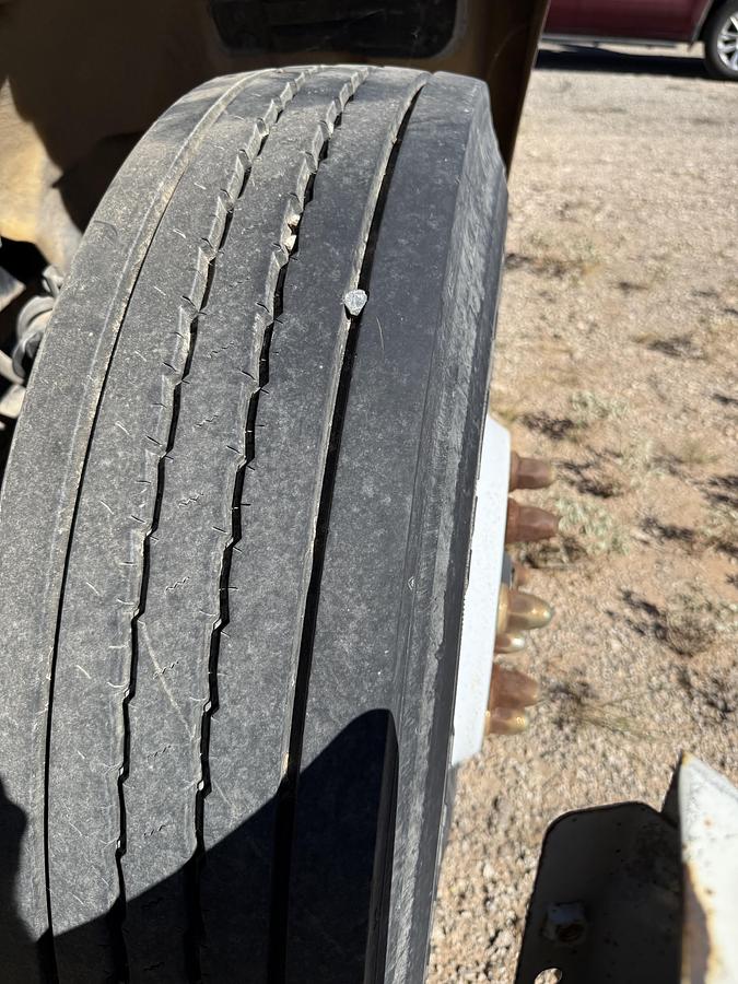 Used 2012 FREIGHTLINER CASCADIA