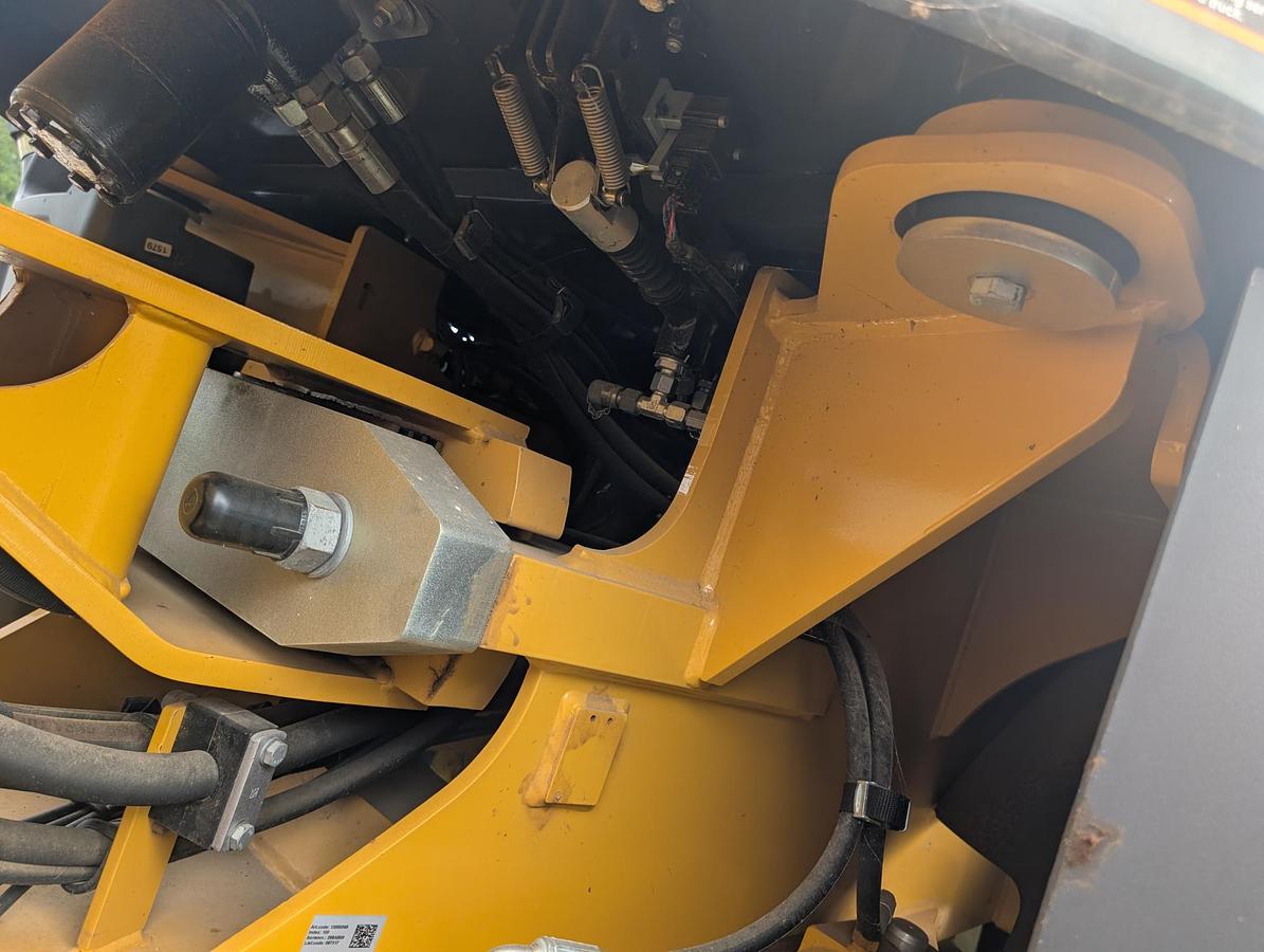 Used 2024 DEERE 344L