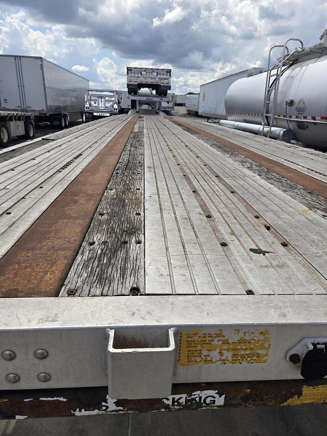 Used 2000 UTILITY 48 x 102