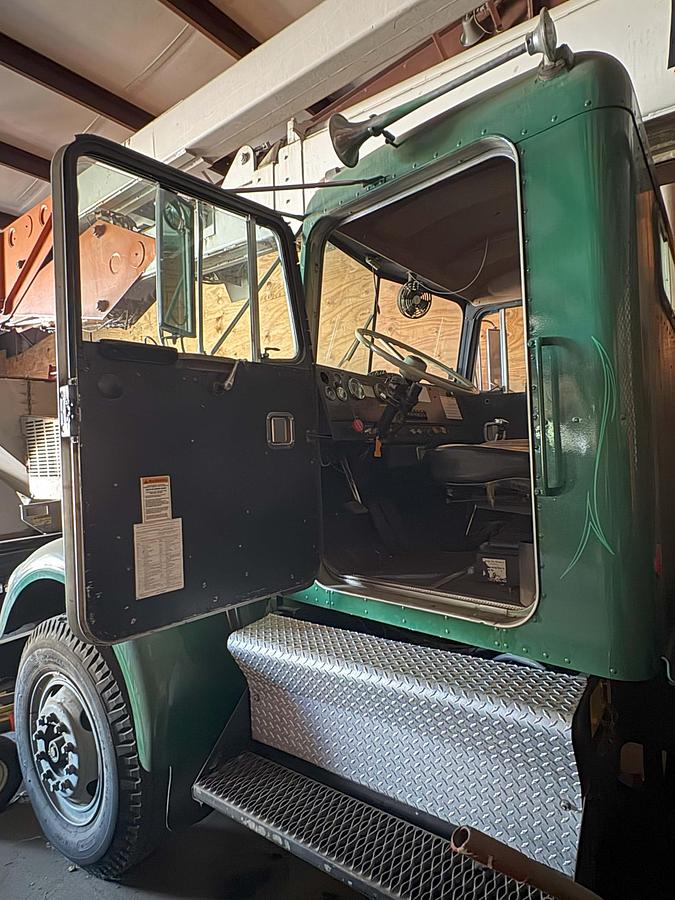 Used 1970 KENWORTH W900