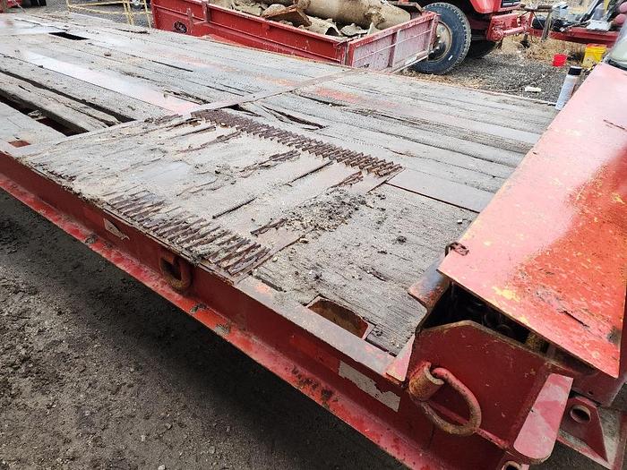 Used 1994 TRAILBOSS 25 TON