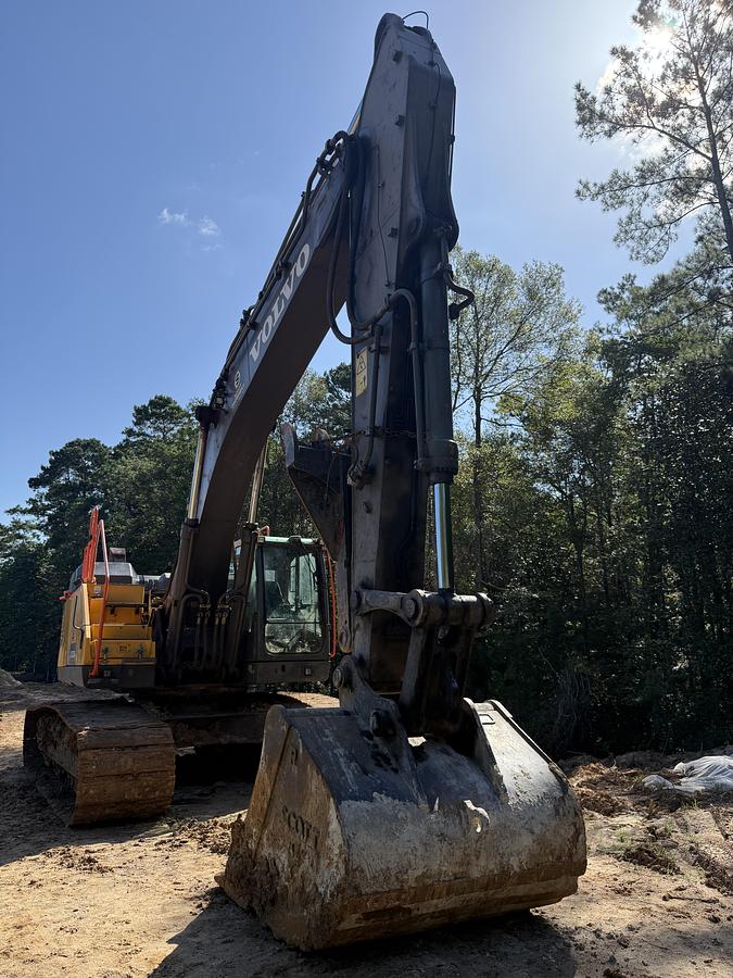 Used 2019 VOLVO EC350EL