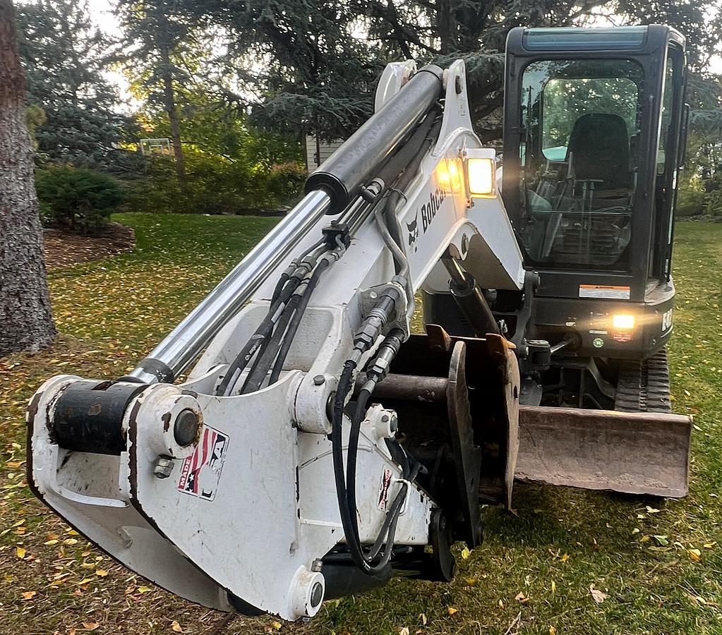 Used 2015 BOBCAT e42