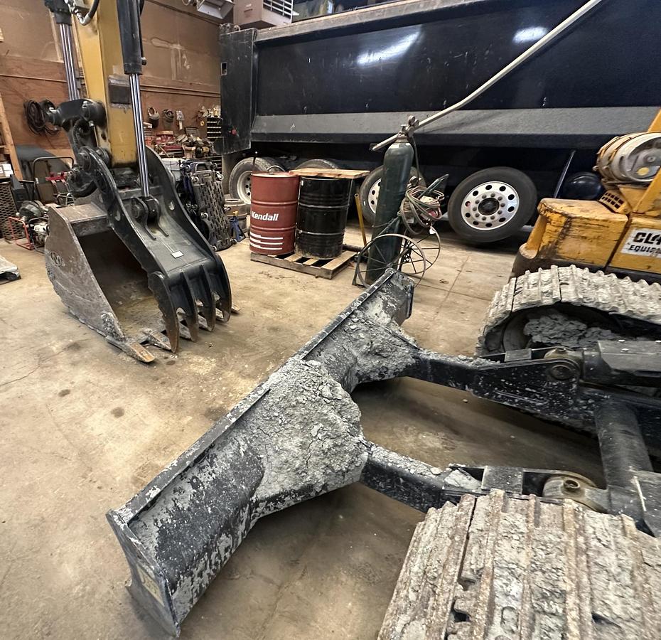 Used 2024 SANY SY155U