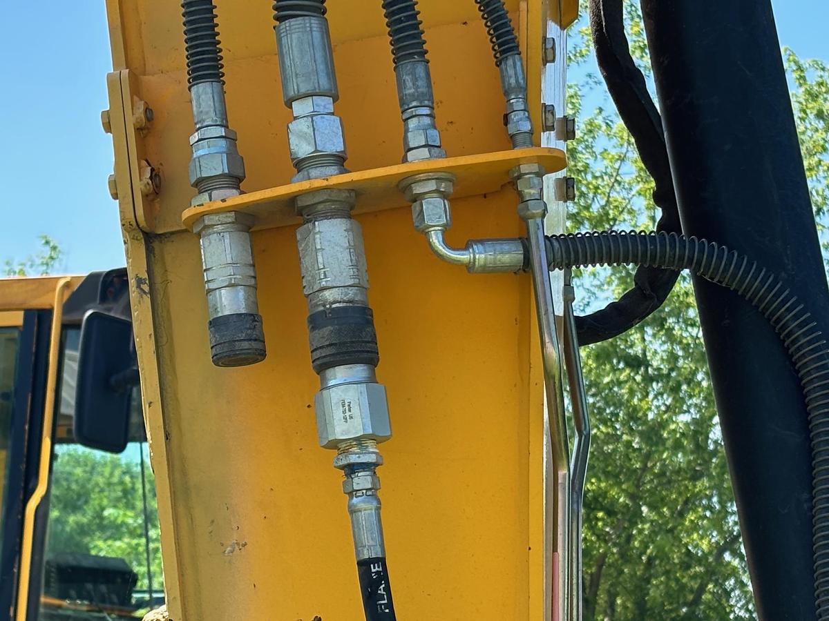 Used 2014 JCB 85Z-1