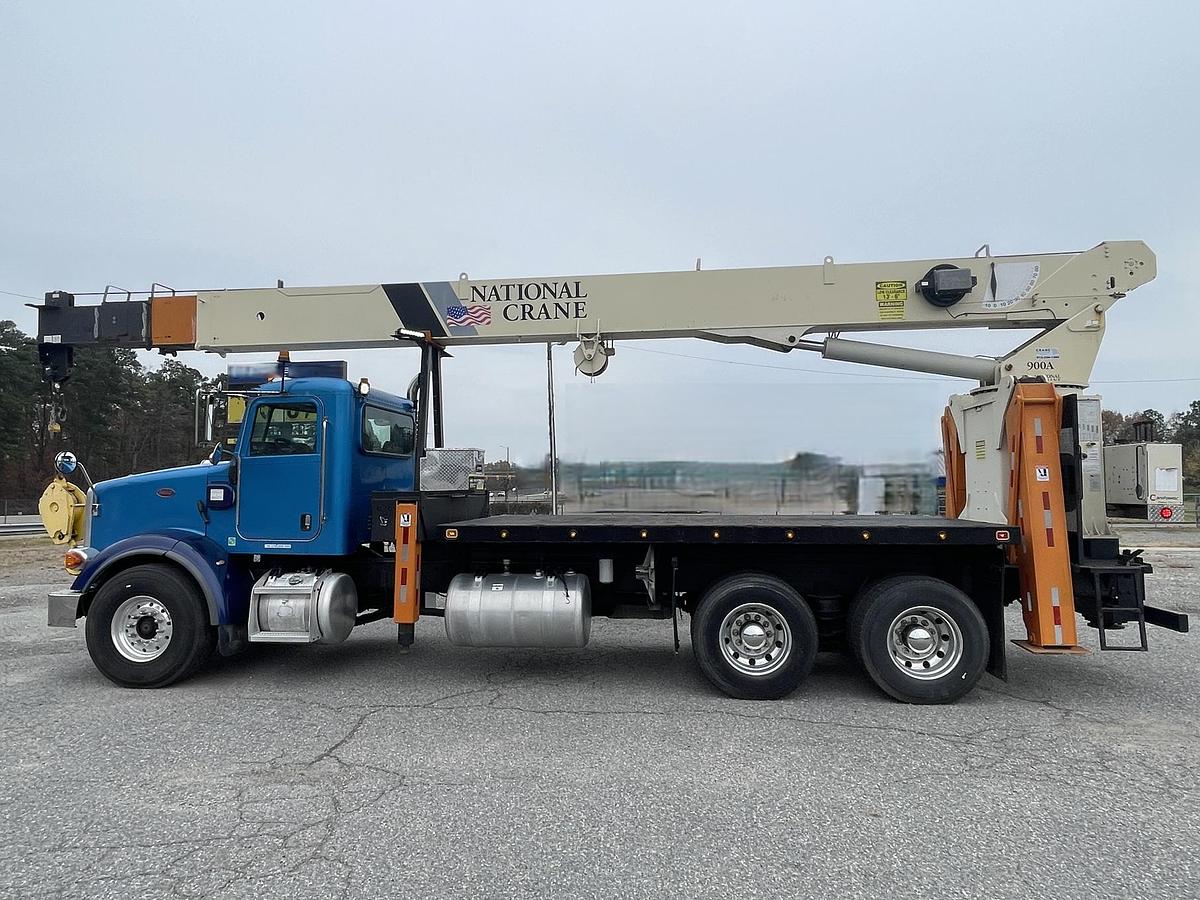 Used 2008 PETERBILT 365 Crane