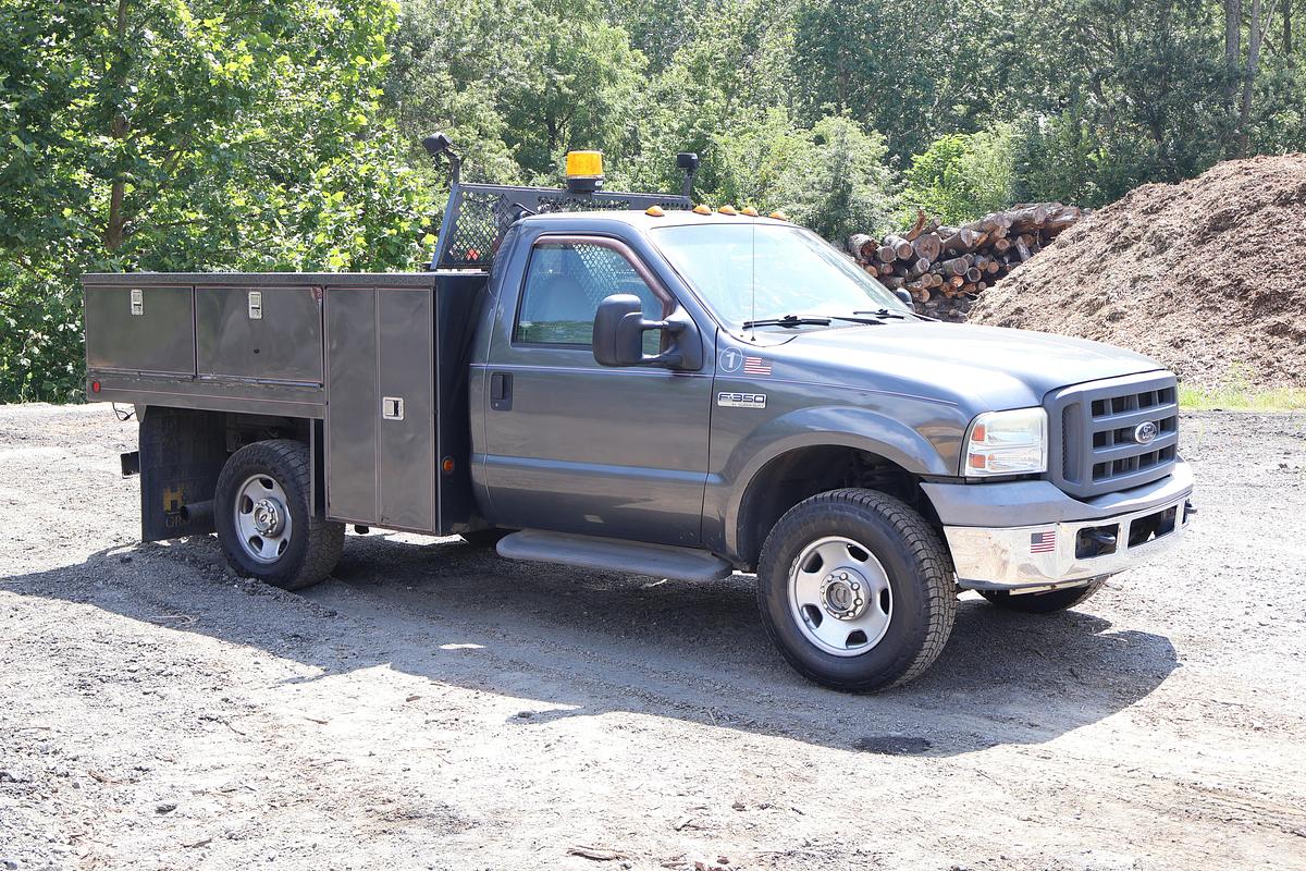 Used 2005 FORD F-350