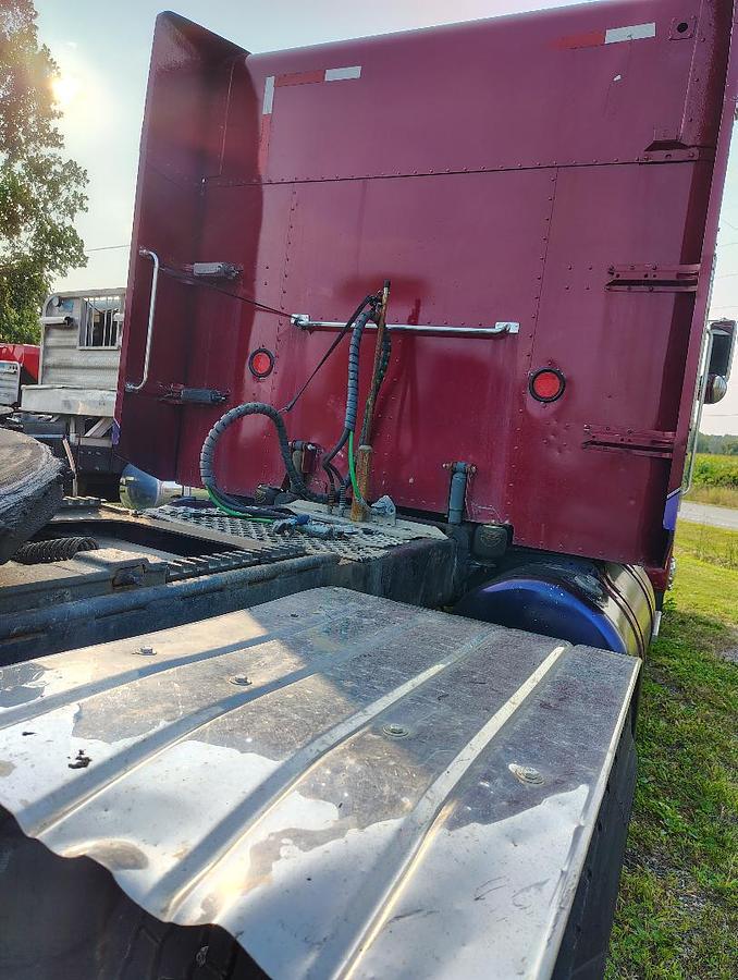 Used 2000 PETERBILT 379