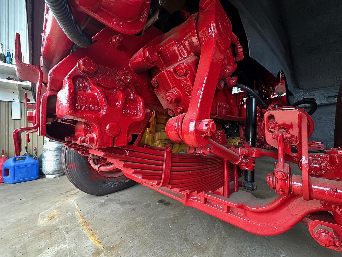 Used 1997 AUTOCAR DK6 Tilt Nose